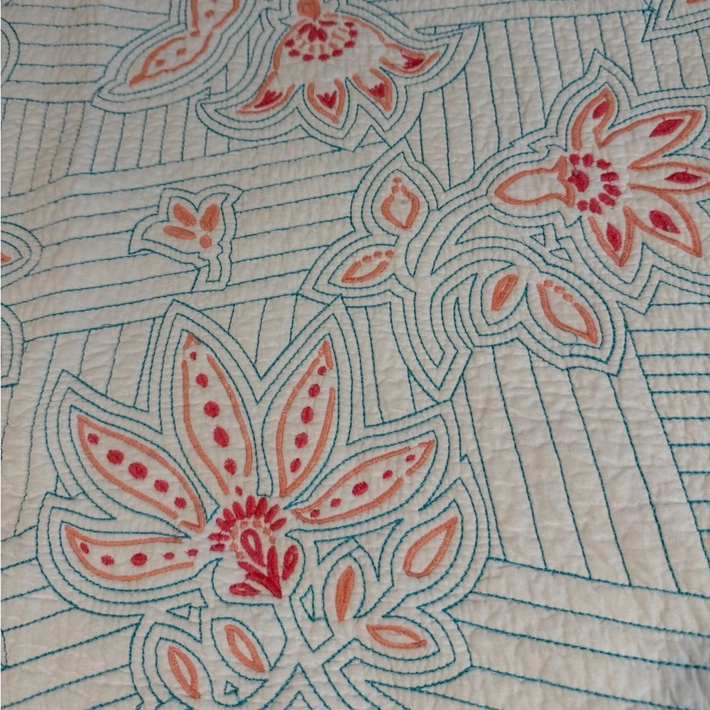 Martha Stewart Collection‎ King Size Fully Embroidered Quilt 2 Shams 100% Cotton